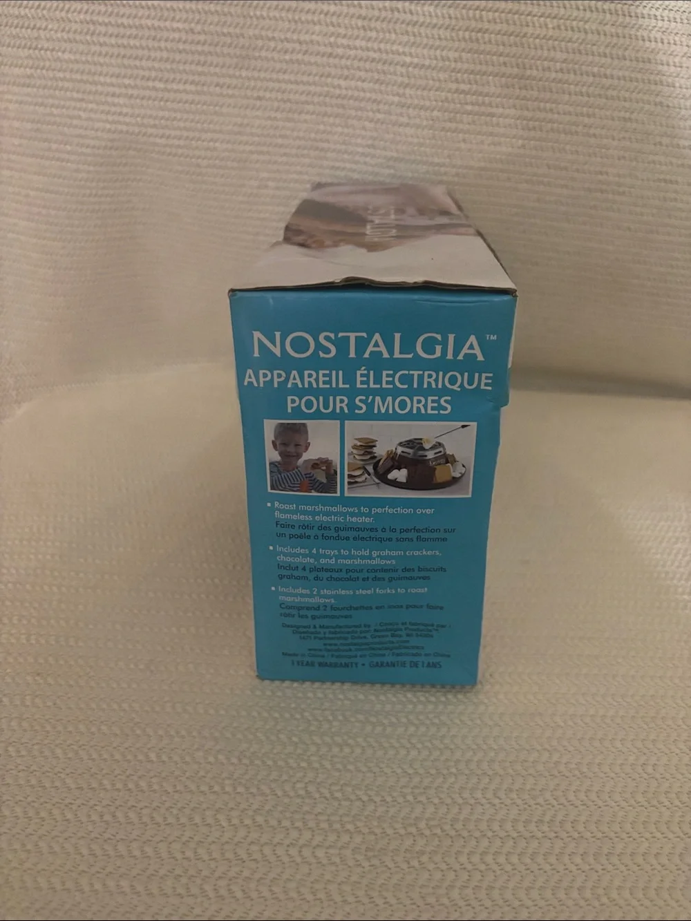 Nostalgia Brown S'mores Maker with Blue Accent